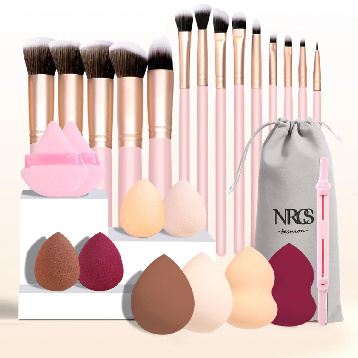 Set of 25 professional makeup tools
